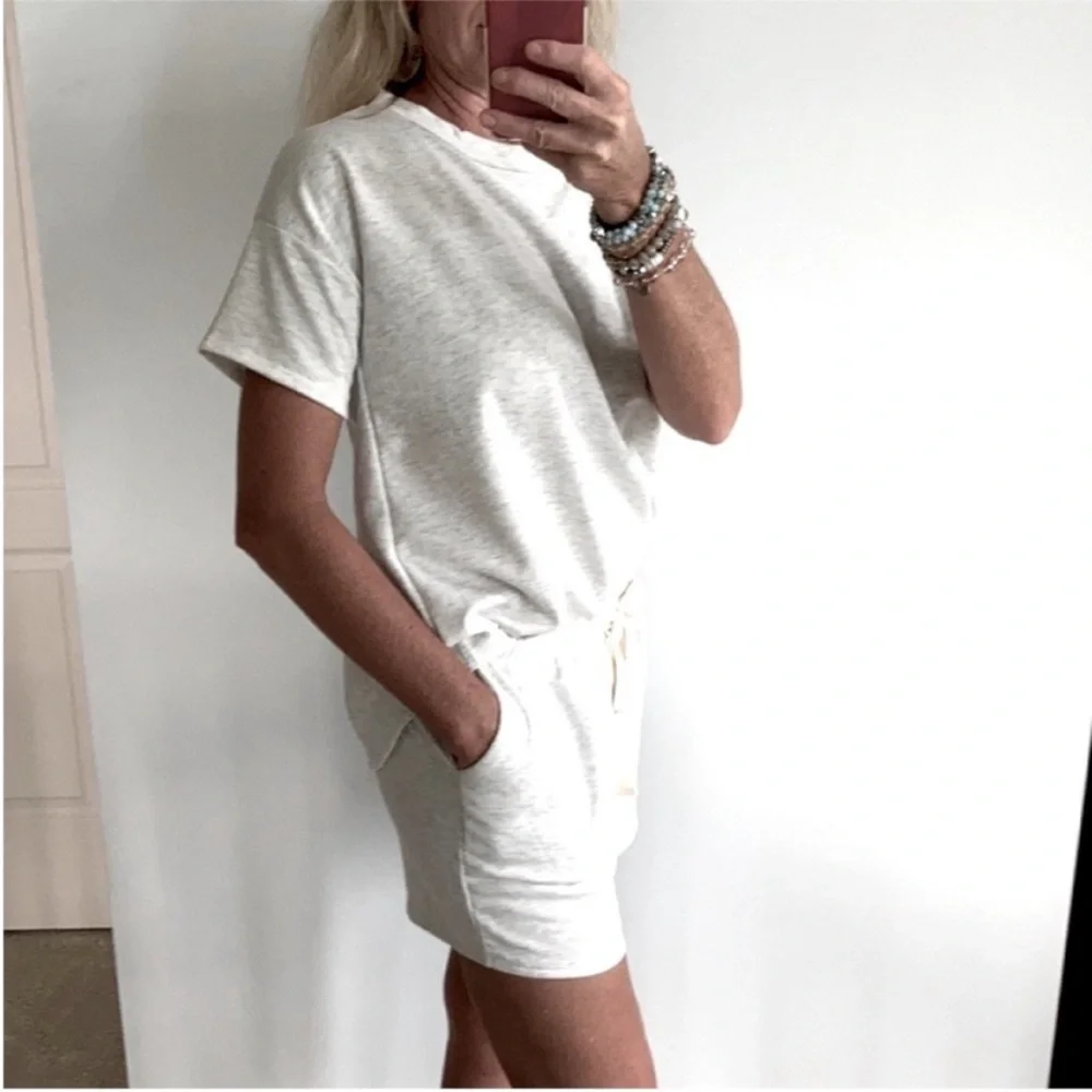 Light Heather Grey Top & Shorts Lounge Set - Picture 5 of 10